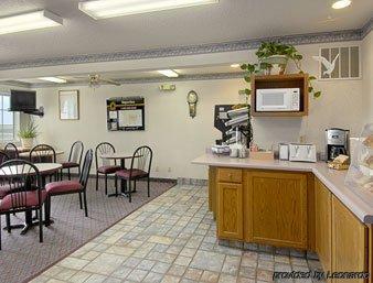 Budget Inn & Suites Nevada エクステリア 写真